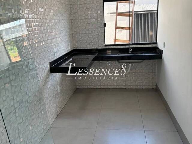 Casa para Venda em Goiânia - 5