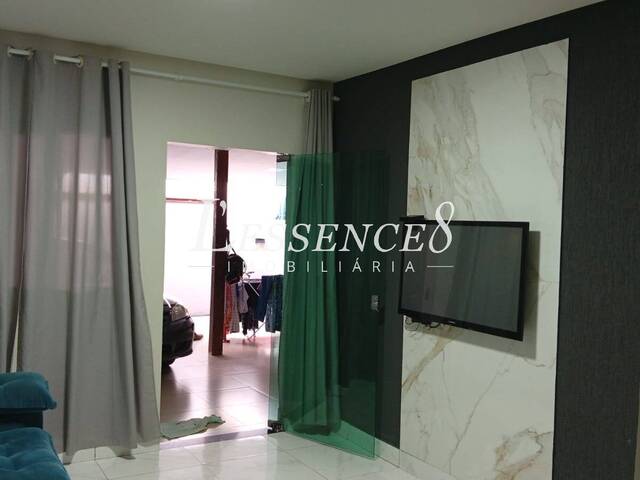 Casa para Venda em Goiânia - 5