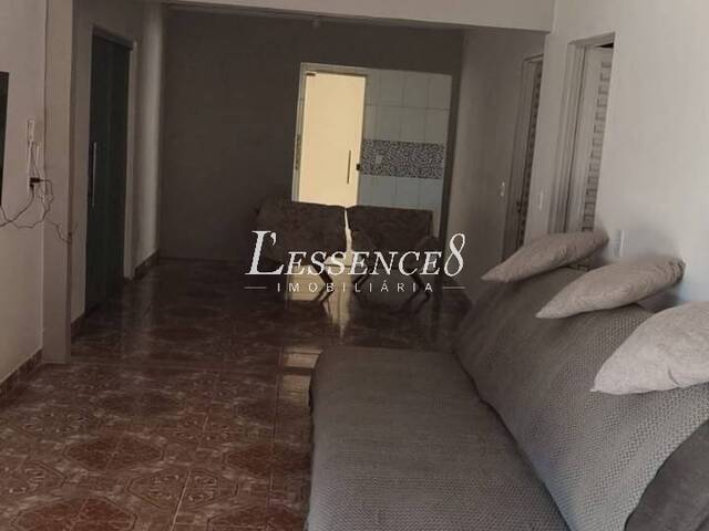 Casa para Venda em Goiânia - 2