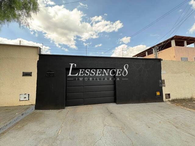 Casa para Venda em Aparecida de Goiânia - 2