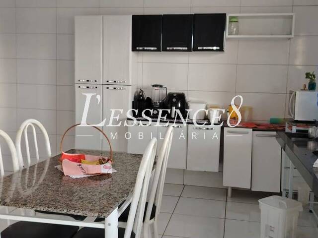 Casa para Venda em Goiânia - 4
