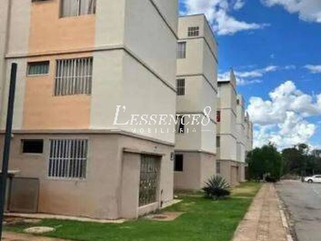 Apartamento para Venda em Goiânia - 3