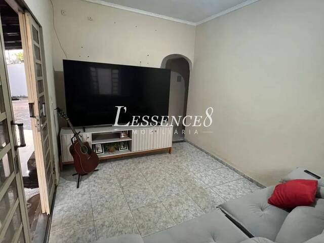 Casa para Venda em Goiânia - 5