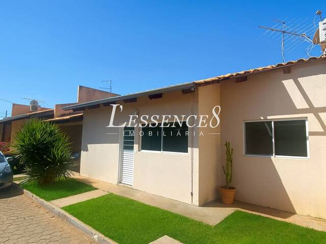 Casa para Venda em Aparecida de Goiânia - 2
