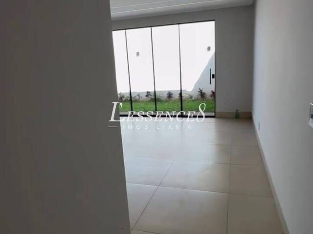 Casa para Venda em Goiânia - 5