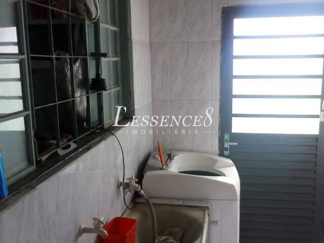 Casa para Venda em Goiânia - 5