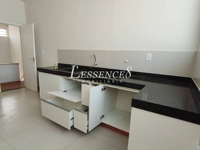Apartamento para Venda em Goiânia - 4