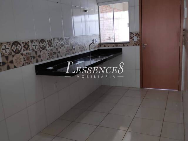 Casa para Venda em Goiânia - 4