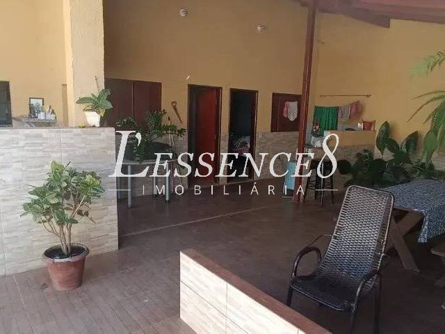 Casa para Venda em Goiânia - 4
