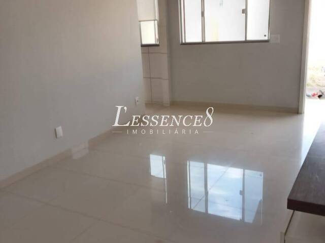 Casa para Venda em Goiânia - 4