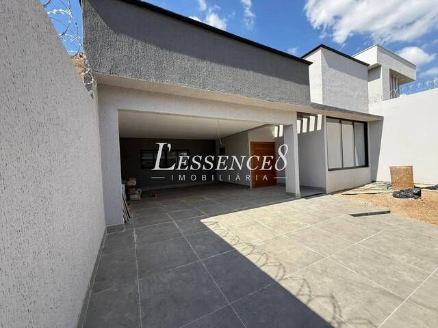 #2161 - Casa para Venda em Goiânia - GO
