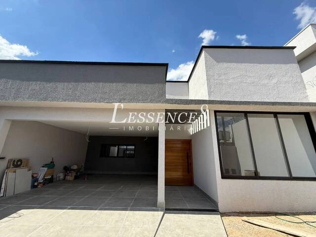 #2161 - Casa para Venda em Goiânia - GO
