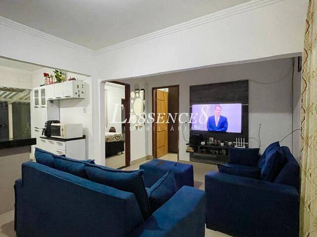 Casa para Venda em Goiânia - 3